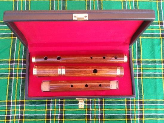 4 Piece Rosewood Flute