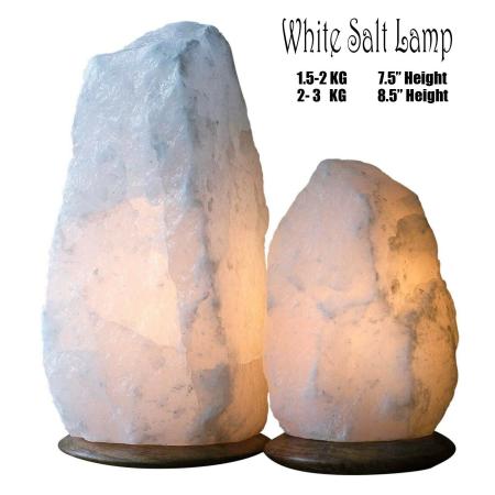 Lampe au sel de l'Himalaya naturel blanc rare fabriquée à la main avec une prise britannique à ampoule, meilleur cadeau