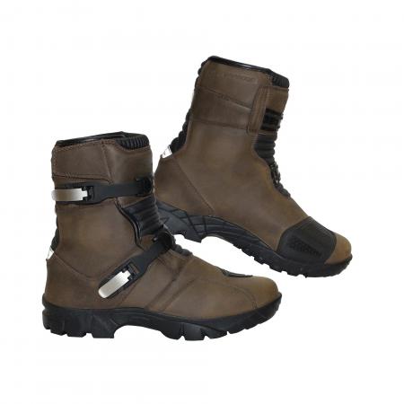 PROFIRST BT-81 SHORT OFF ROAD LEATHER BOOT (BROWN)

Stylish High-ankle deign
PU coated high-quality 188- leather construction
Gear panel for maximum grip
Velcro Strap for better adjustment
Equipped with buckle and strap
Plastic round ankle protection
Fully waterproof
Support inner lining
Single and double stitched to avoid snapping
Adjustable top with elastic